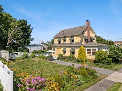 1095 Riverside Ave, Somerset, MA, 02726