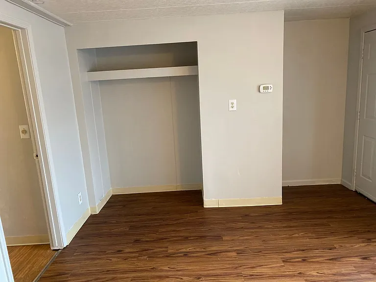 2252 W Central Ave — Photo 3