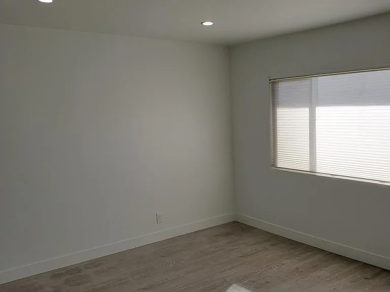 519 Raymond Ave #6 — Photo 3