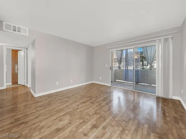 3425 E Russell Rd Unit 114, Las Vegas, NV 89120