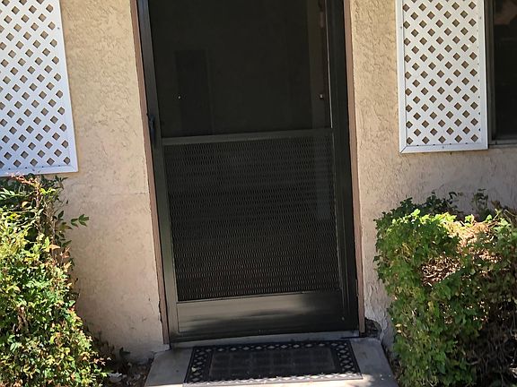 Ground unit with no apt above