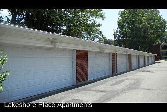 2nd image of 144 Bellaire Ave APT 303
