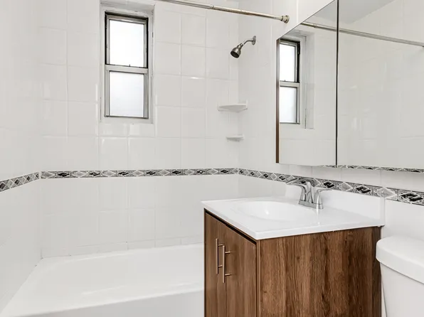 67-30 Clyde Street image 5 of 14