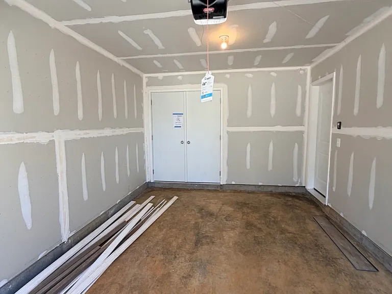 436 Seeback Dr — Photo 51