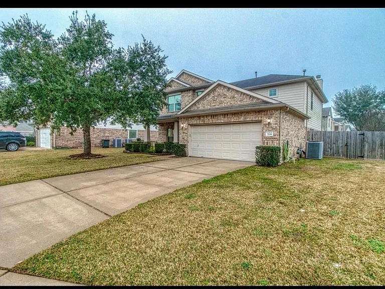 7618 Blossommist Ln — Photo 1