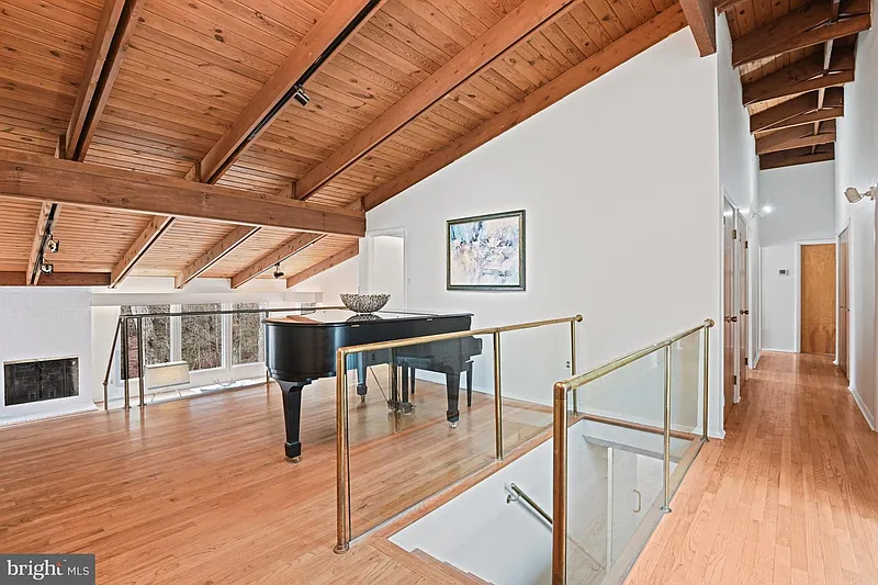 Thumbnail 14