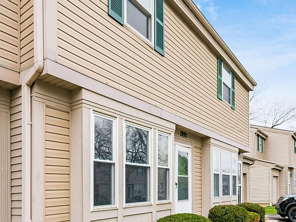 5th image of 7893 Barkwood Dr #19E