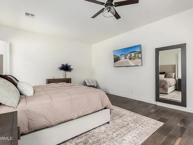 11491 N Luckenbach St — Photo 20