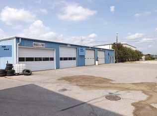 200 S L Rogers Wells Blvd, Glasgow, KY 42141