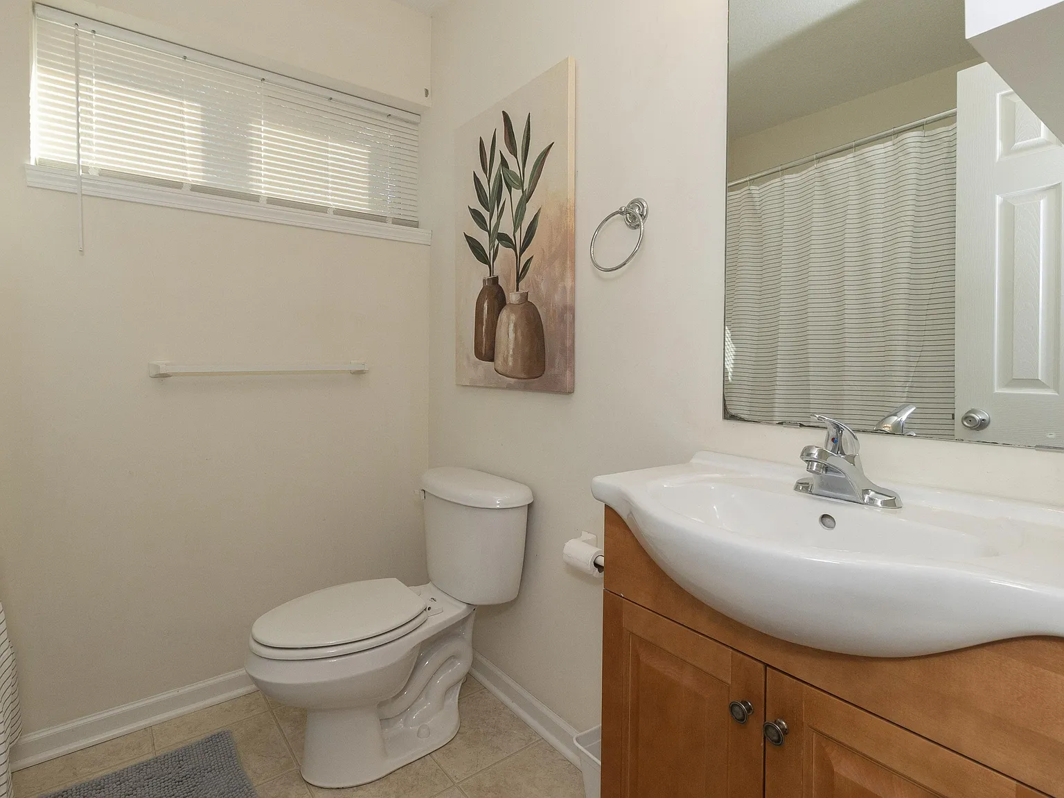 4 bed, 5.0 bath, 1785 sqft, $1,048 — Photo 3