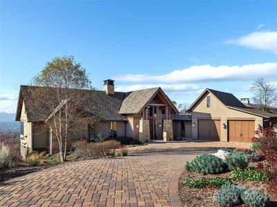 90 Summit Tower Cir, Asheville, NC, 28804