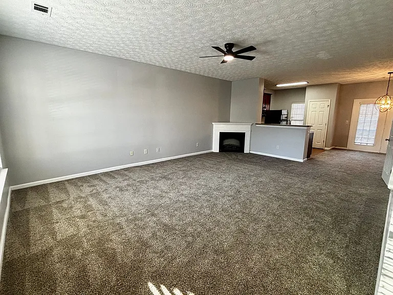 4249 High Park Ln — Photo 3