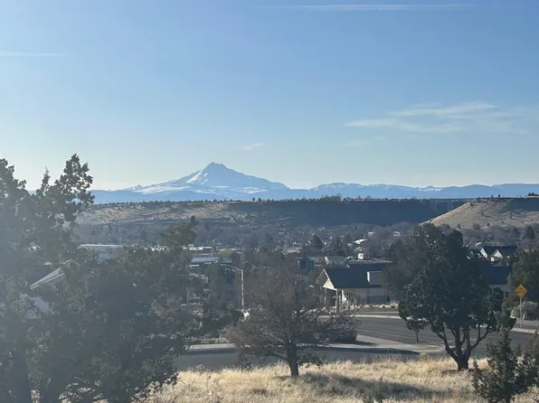 LOT 40 SE Yarrow Ave, Madras, OR 97741