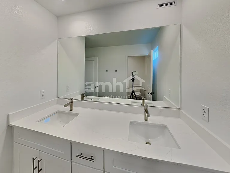 8864 Dwarf Chin Ave — Photo 20