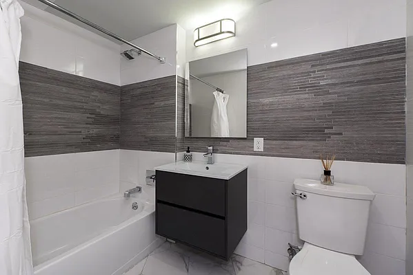 Rented by Brooklyn High Rise LLC | media 7