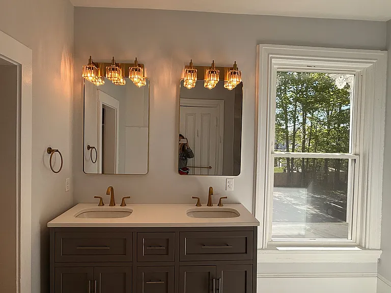 143 Main St #6 — Photo 16