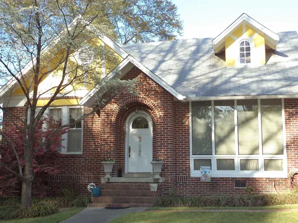 1101 Barton St, Columbia, SC 29203