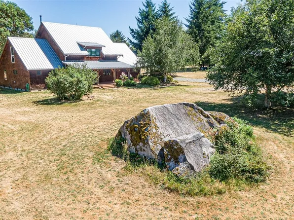 27110 94th Avenue SW, Vashon, WA 98070