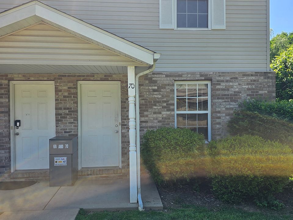 1st image of 70 Arbor Glen Ct