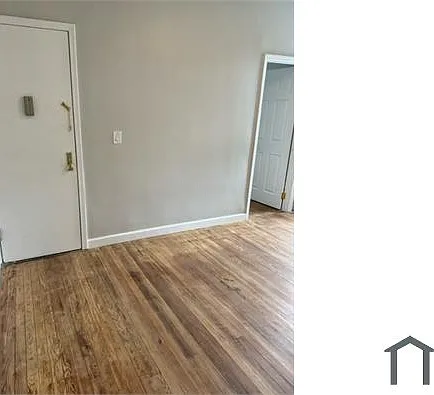 3 bed, $2,500 — Photo 2