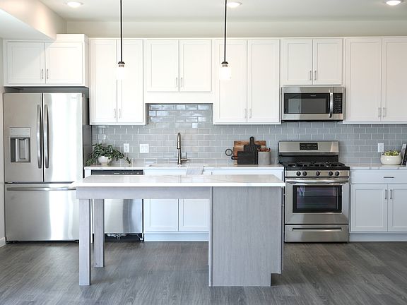 3rd image of 9460 Ulysses St NE #421