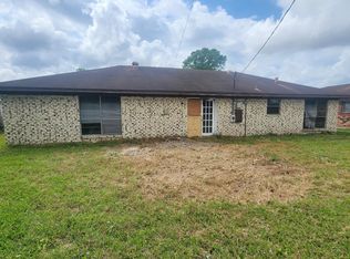 4483 Flamingo Ln, Beaumont, TX 77705
