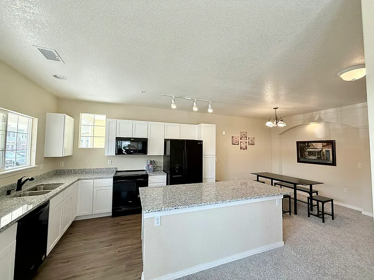9434 Ashbury Cir #103 — Photo 7