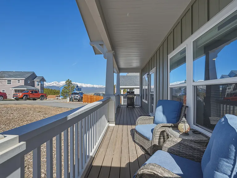 115 Brooklyn Cir — Photo 3