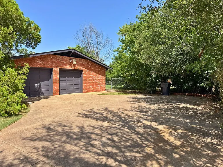 4115 Rivercrest Dr — Photo 39