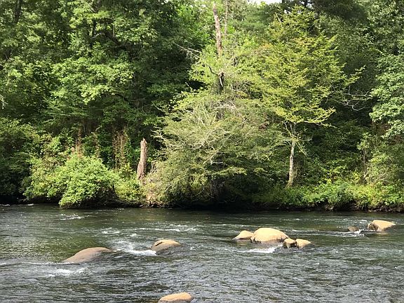 3rd image of 35 Hidden Riv