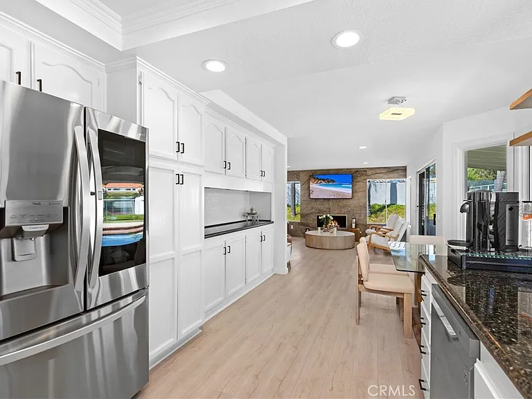 20 Sand Point — Photo 19