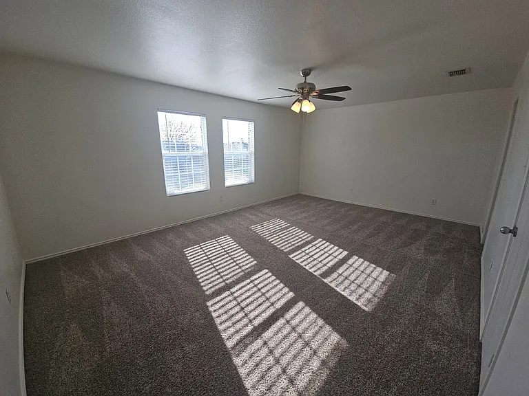 1432 Lauren Dr — Photo 19