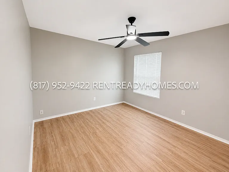 3405 Plantation Ln — Photo 15