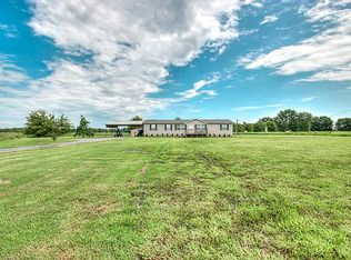 555 Bullfight Dr, Bossier City, LA 71112