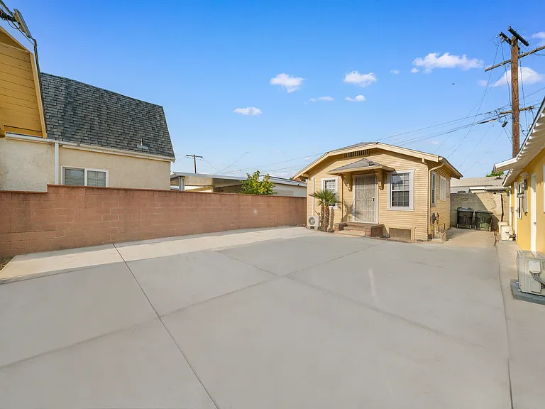2014 S Marguerita Ave — Photo 16