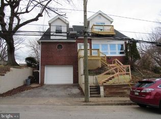 147 W Greenwood Ave, Lansdowne, PA 19050