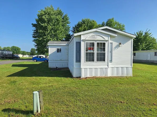 4250 State Route 307 E #5, Geneva, OH 44041