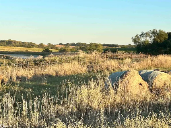 23102 Ebony Ave, Bloomfield, IA 52537