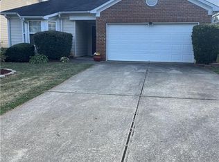 160 Lakeside Point, Covington, GA 30016