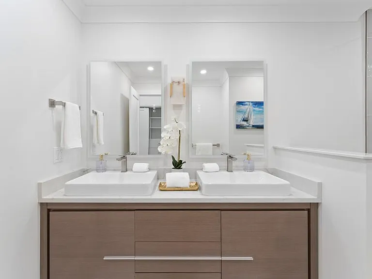 2051 NE Ocean Blvd #C13 — Photo 40