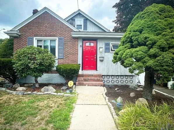 6 Grant Rd, Malden, MA 02148