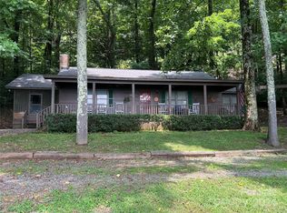 2546 White Oak Mountain Rd, Columbus, NC 28722