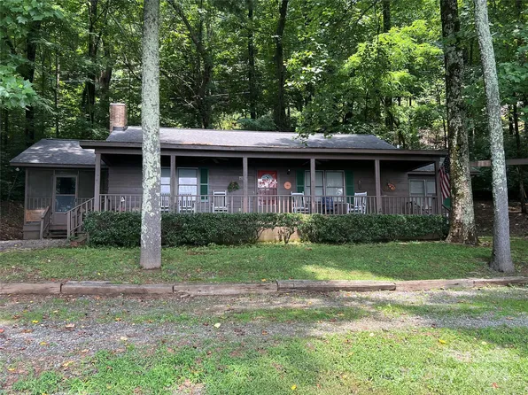 2546 White Oak Mountain Rd, Columbus, NC 28722