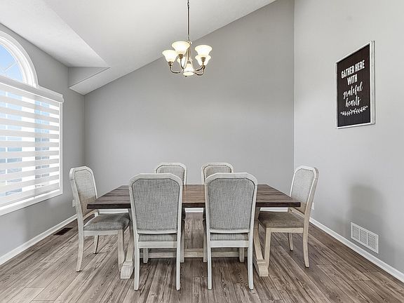 5th image of 4808 Oneida Cir