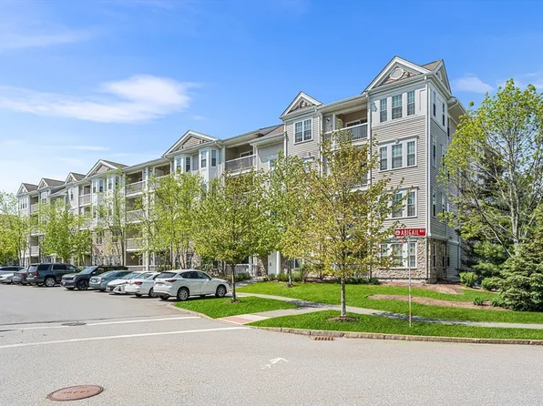 9 Abigail Way Unit 2012, Reading, MA 01867