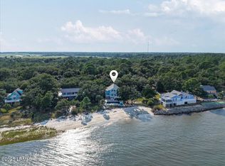 183 Sea Pines Dr, Saint Helena Island, SC 29920