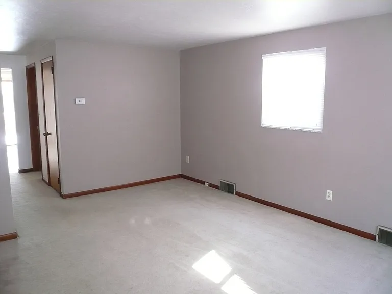 7812 Oak St #2 — Photo 3