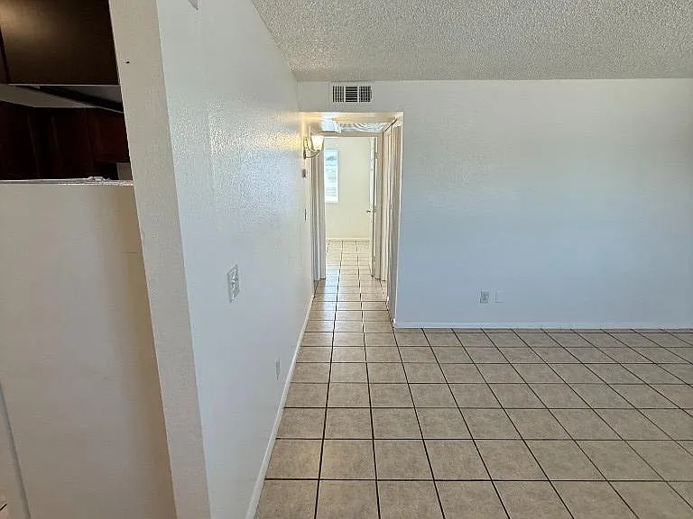 508 N Scott Ave #2 — Photo 9
