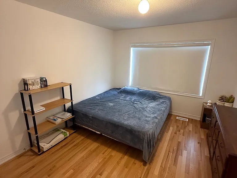 703 Potawatomi Cres — Photo 12