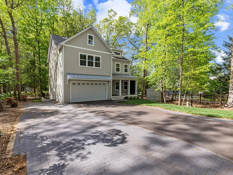 916 Waterview Dr — Photo 21